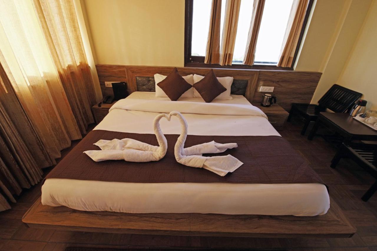 Harmony Blue Mcleodganj Hotel McLeod Ganj Exterior foto
