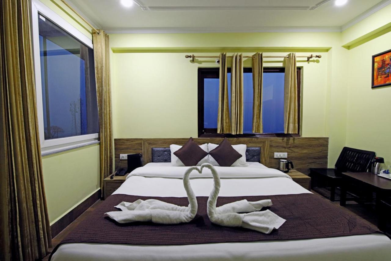 Harmony Blue Mcleodganj Hotel McLeod Ganj Exterior foto